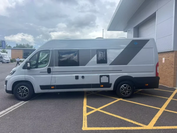 Adria Sun Living V 65 SL