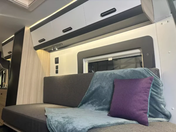 Adria Sun Living V 65 SL