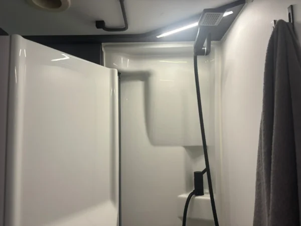 Adria Twin Supreme 600 SPB