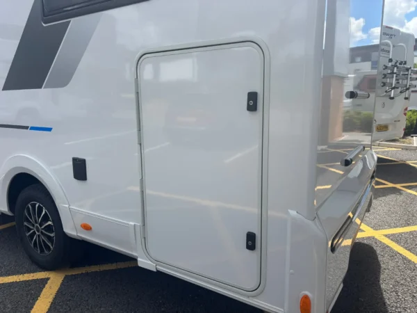 Adria Sun Living S 72 DL — Camping-car automatique
